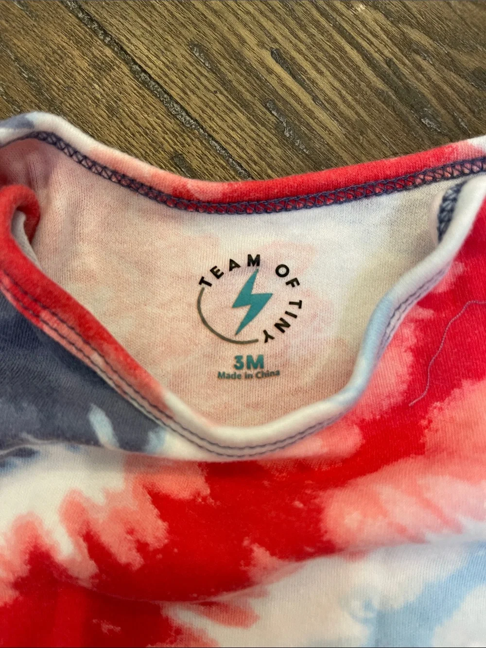 Tie-Dye Short Sleeve Baby Bodysuit in Red, White & Blue 3M